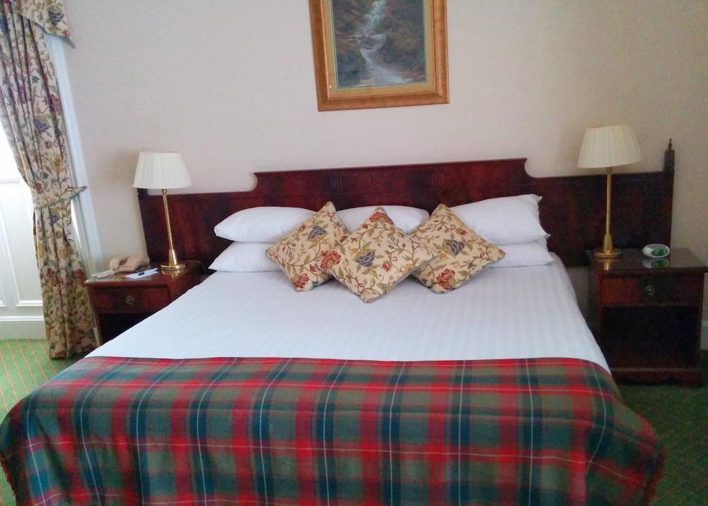 לנרק Best Western Cartland Bridge Hotel חדר תמונה
