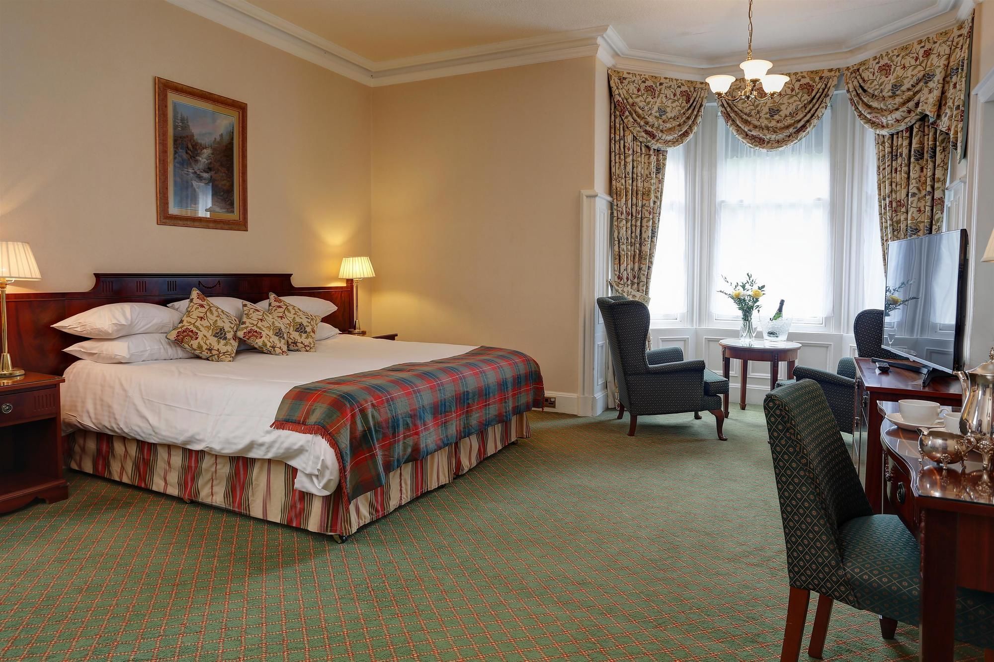 לנרק Best Western Cartland Bridge Hotel חדר תמונה
