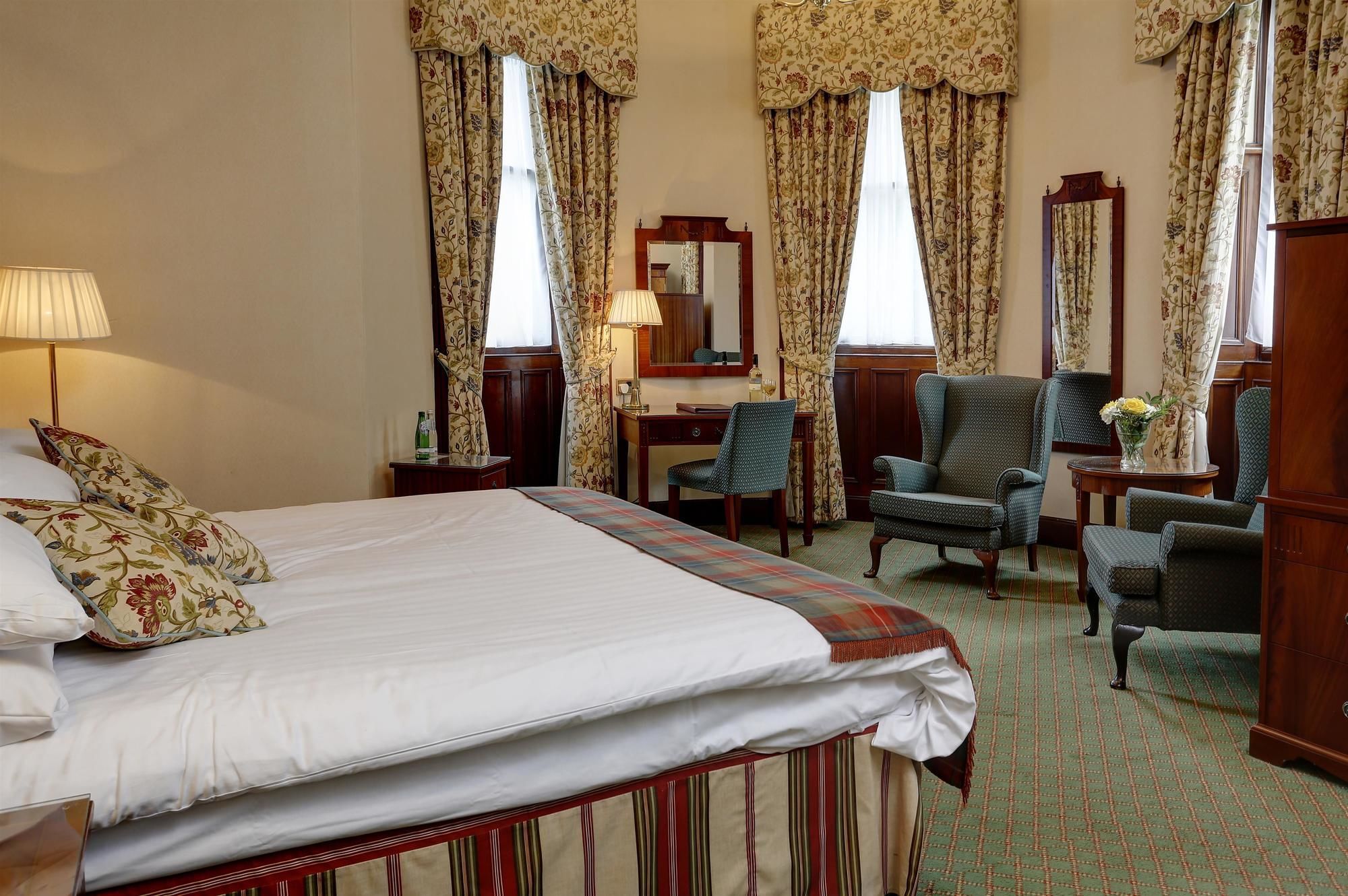 לנרק Best Western Cartland Bridge Hotel מראה חיצוני תמונה